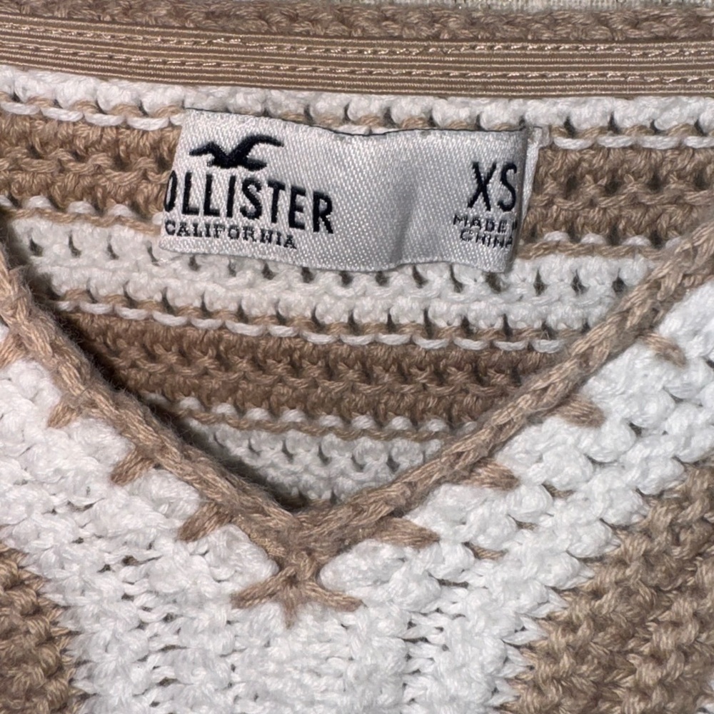 Hollister Cream and Brown Striped Crop top - Picture 2 of 3
